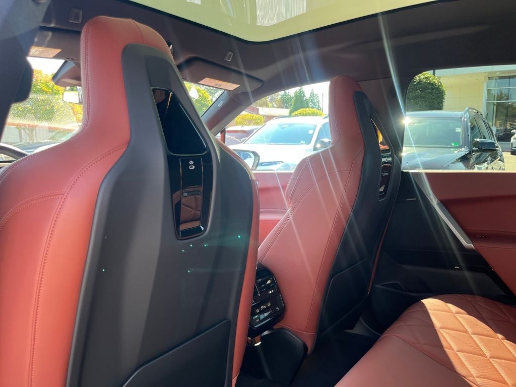 2026 BMW iX xDrive60