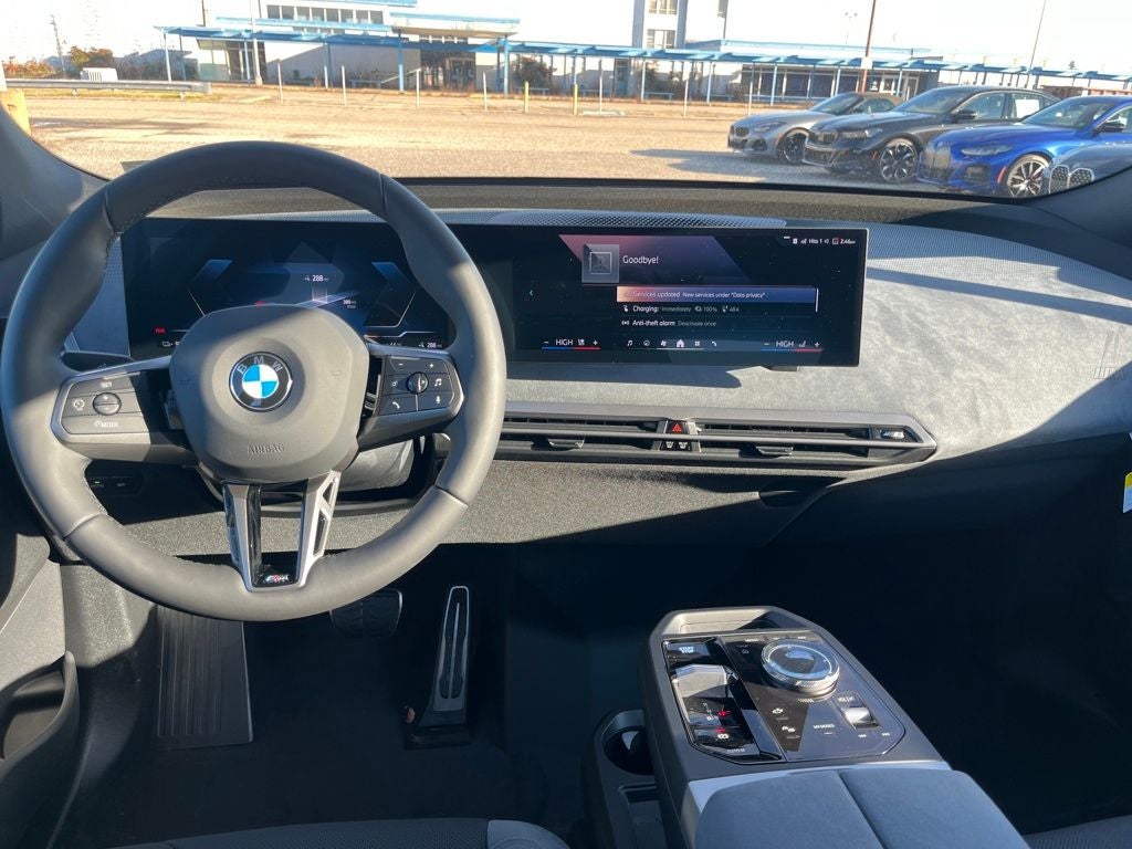 2026 BMW iX xDrive60