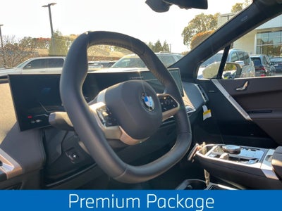 2026 BMW iX xDrive60