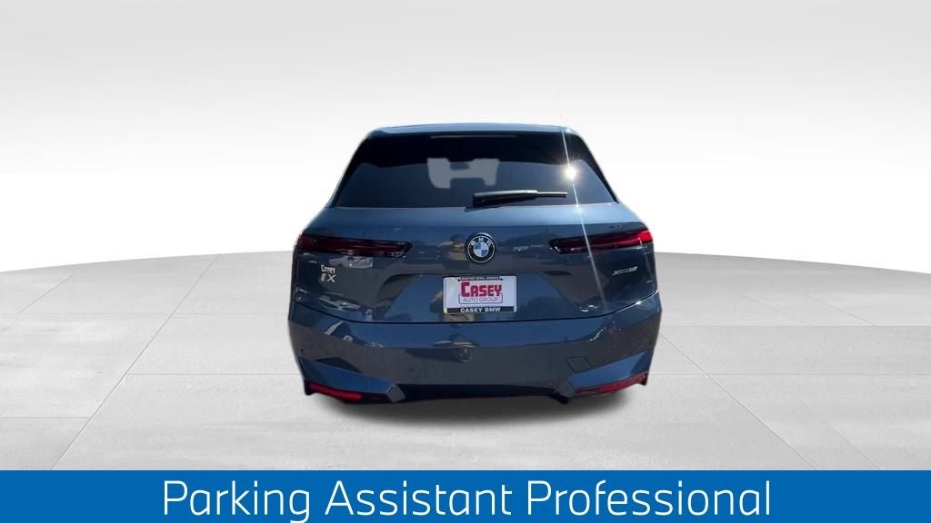 2026 BMW iX xDrive60