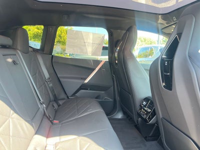 2026 BMW iX xDrive60