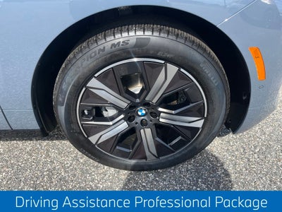 2026 BMW iX xDrive60