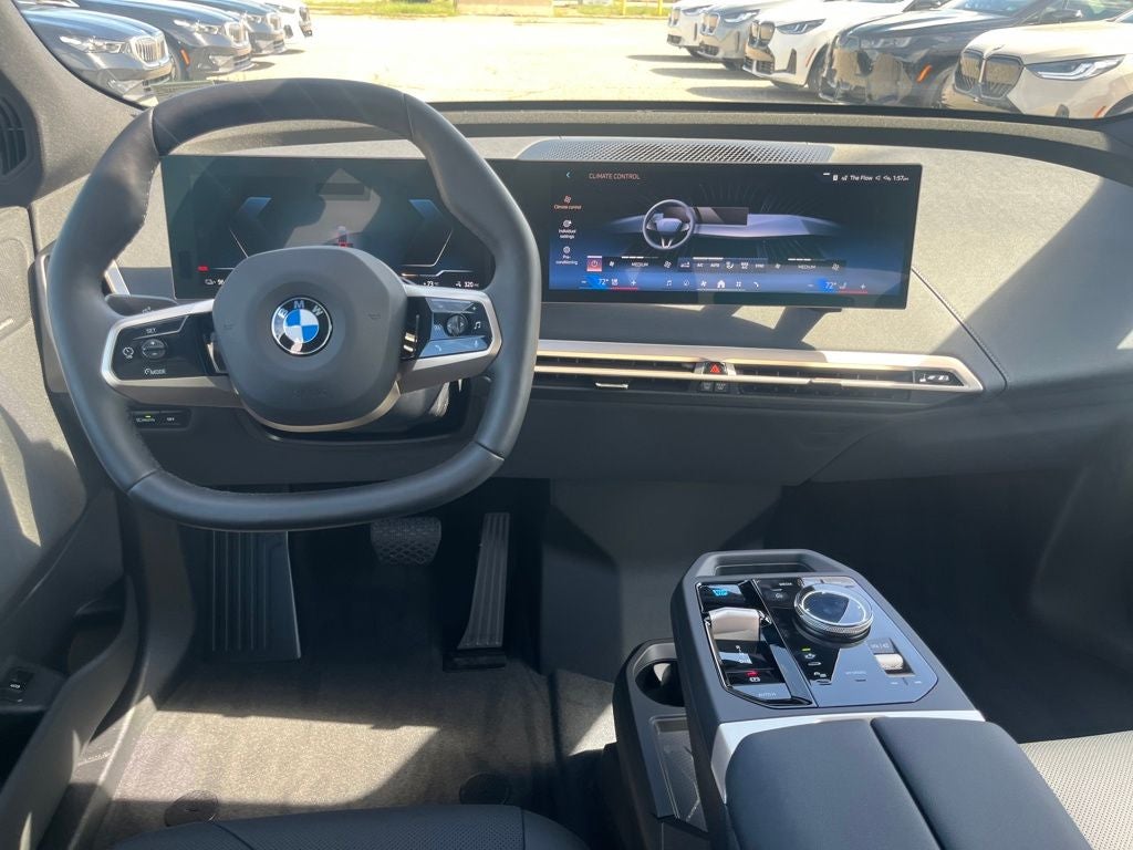 2026 BMW iX xDrive60