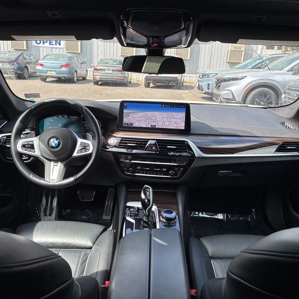 2023 BMW 5 Series M550i xDrive
