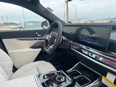 2026 BMW 7 Series 740i xDrive