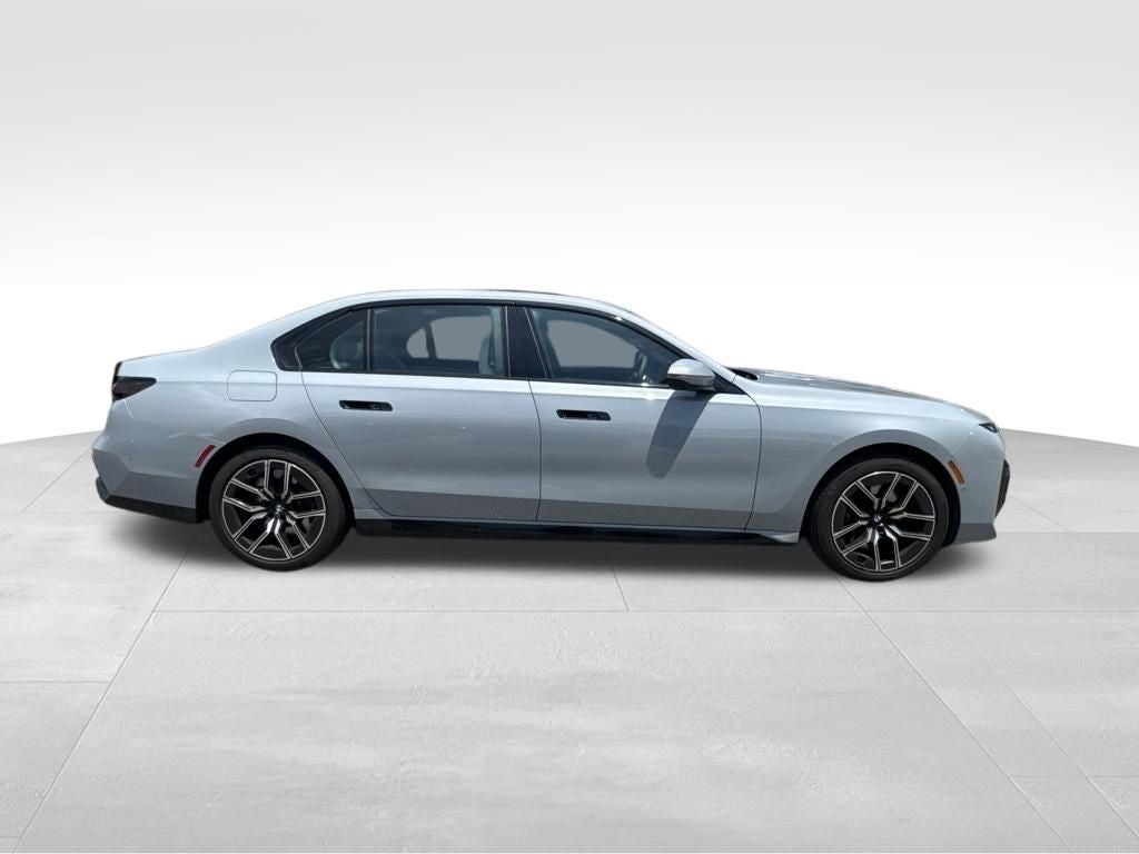 2023 BMW 7 Series 760i xDrive