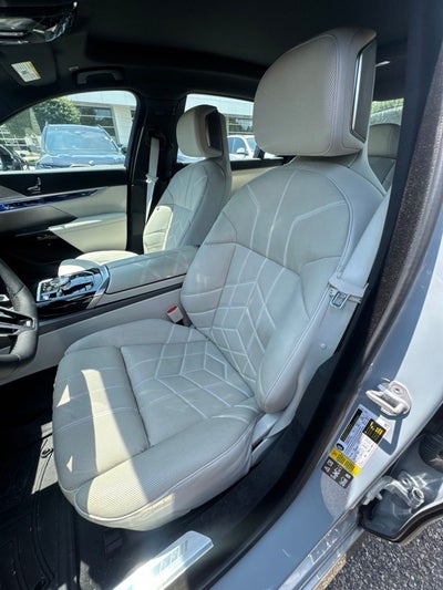 2023 BMW 7 Series 760i xDrive