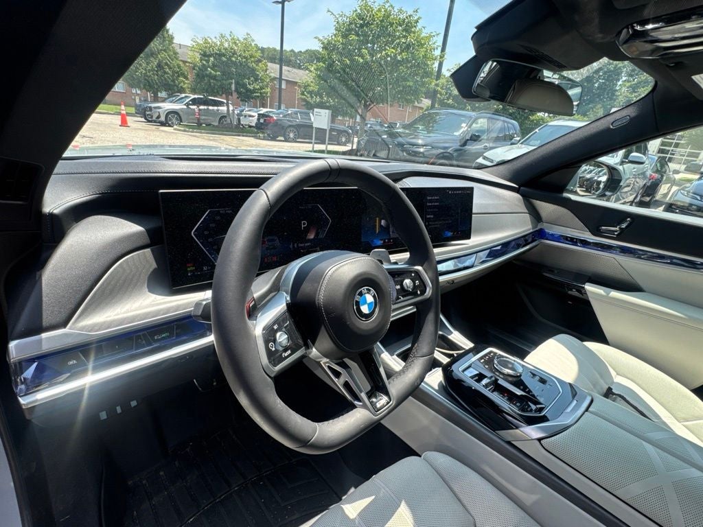 2023 BMW 7 Series 760i xDrive