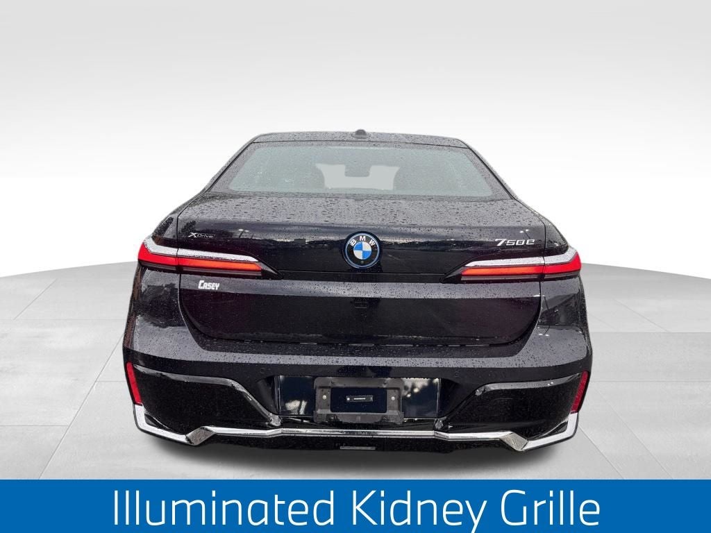 2025 BMW 7 Series 750e xDrive