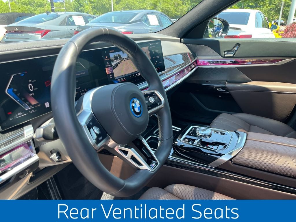 2025 BMW 7 Series 750e xDrive