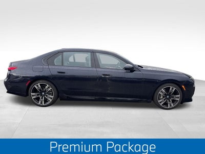 2025 BMW 7 Series 750e xDrive