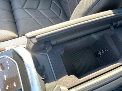 2026 BMW 7 Series 750e xDrive