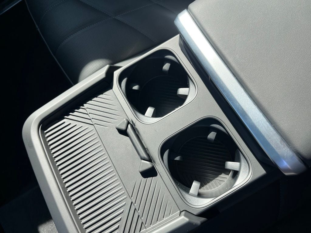 2026 BMW 7 Series 750e xDrive
