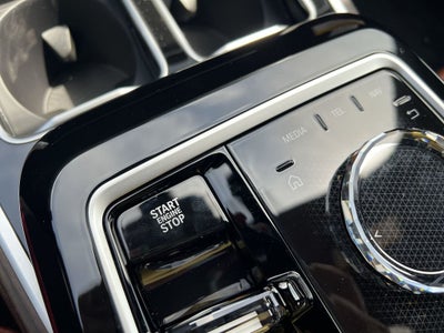 2025 BMW 7 Series 750e xDrive