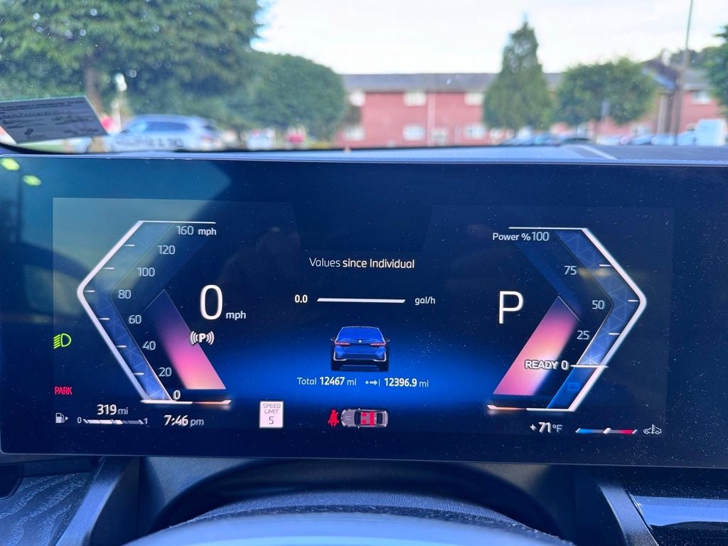 2024 BMW 5 Series 530i