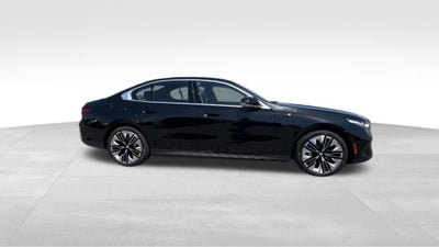 2026 BMW 5 Series 530i