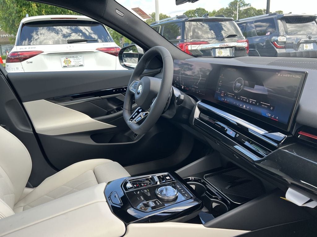 2026 BMW 5 Series 530i