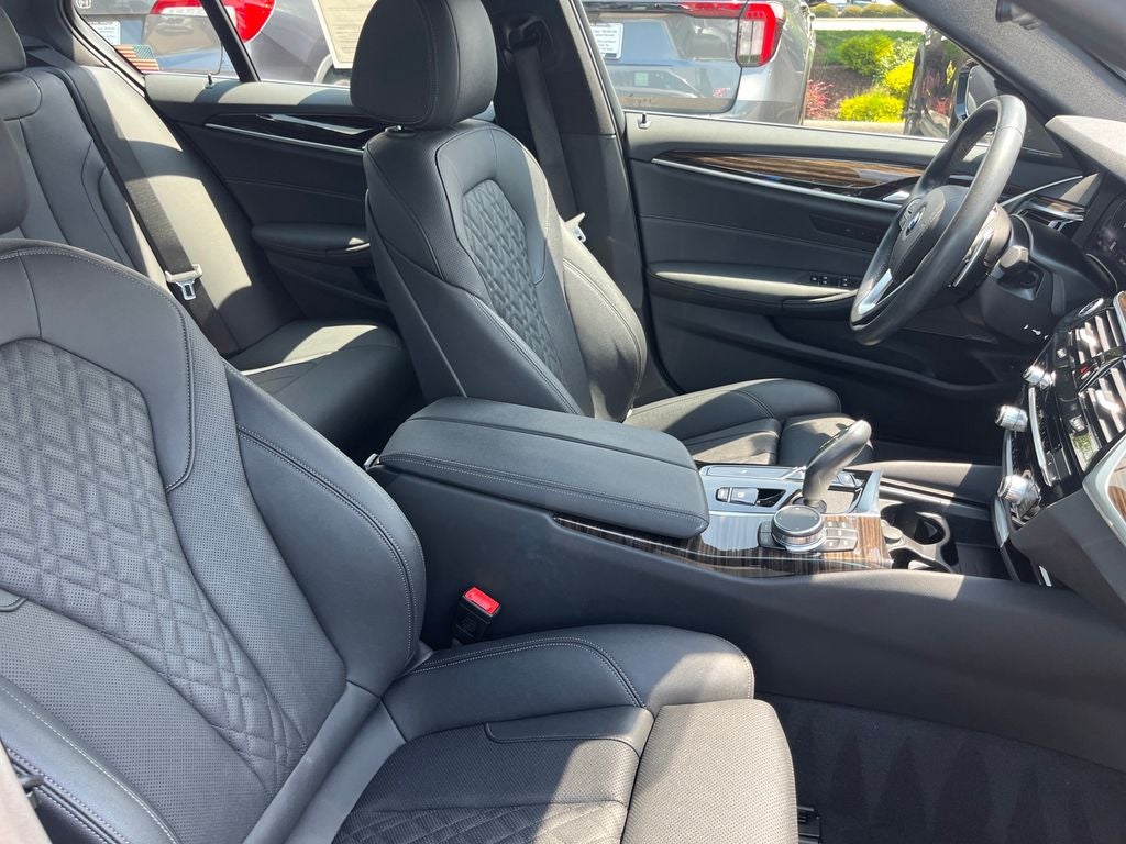 2023 BMW 5 Series 540i