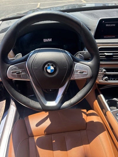 2022 BMW 7 Series 740i xDrive