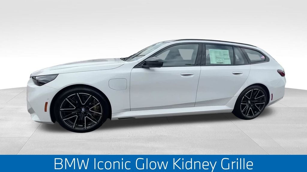 2027 BMW M5 Base