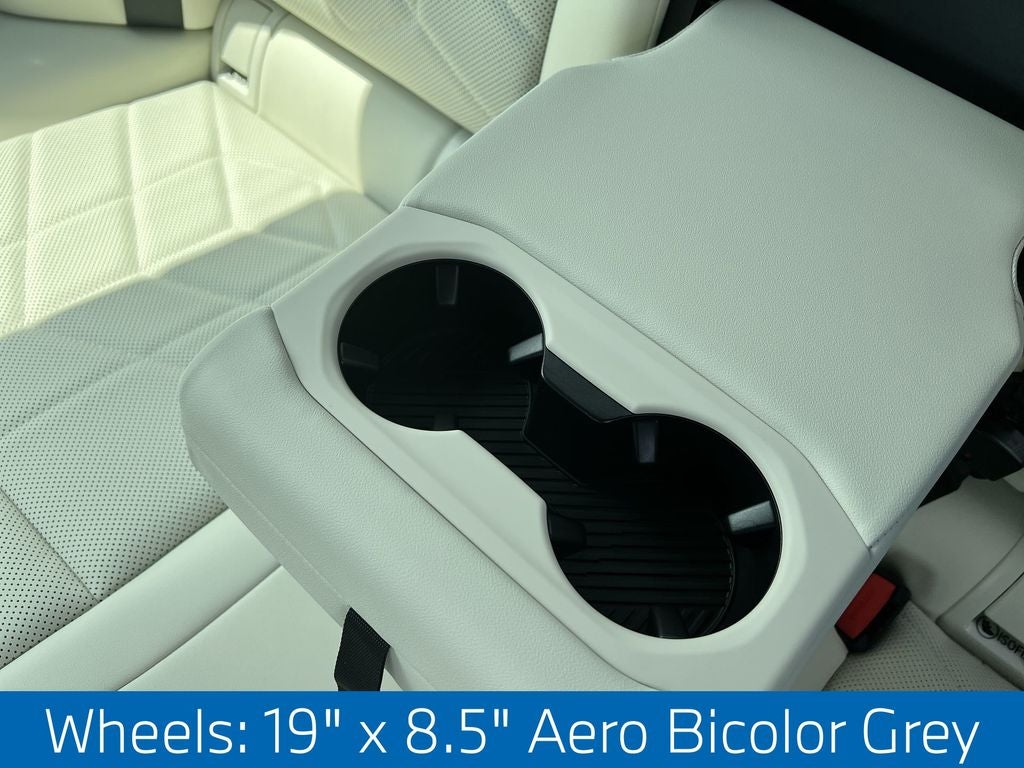 2025 BMW i5 xDrive40