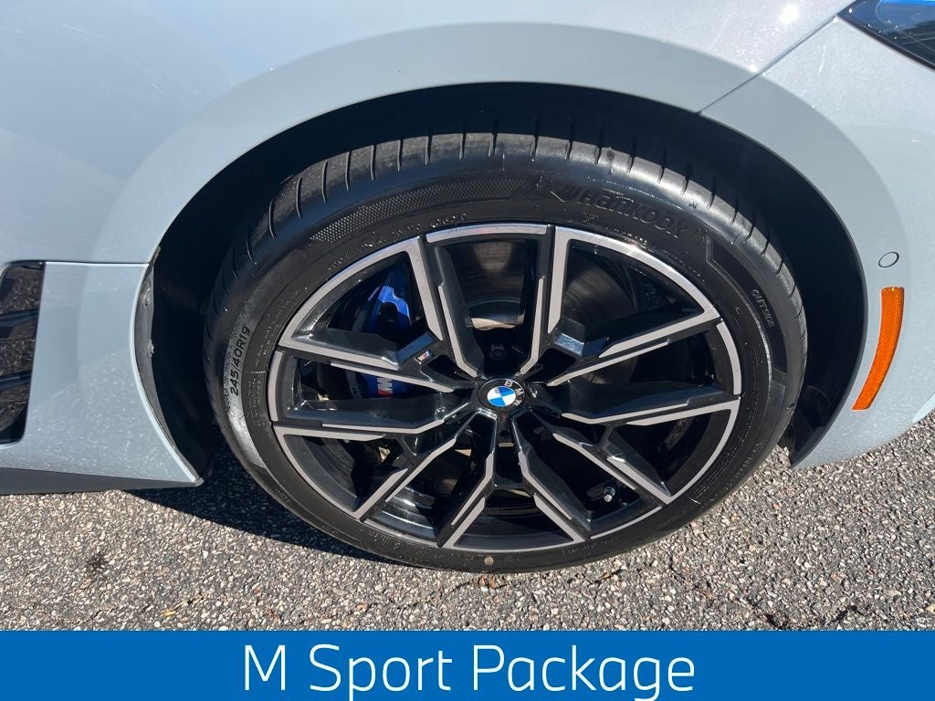 2025 BMW i4 eDrive40