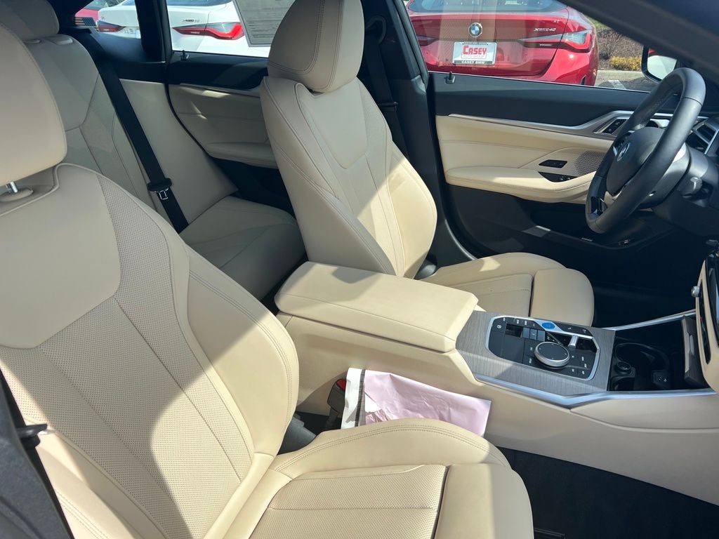 2025 BMW i4 eDrive40