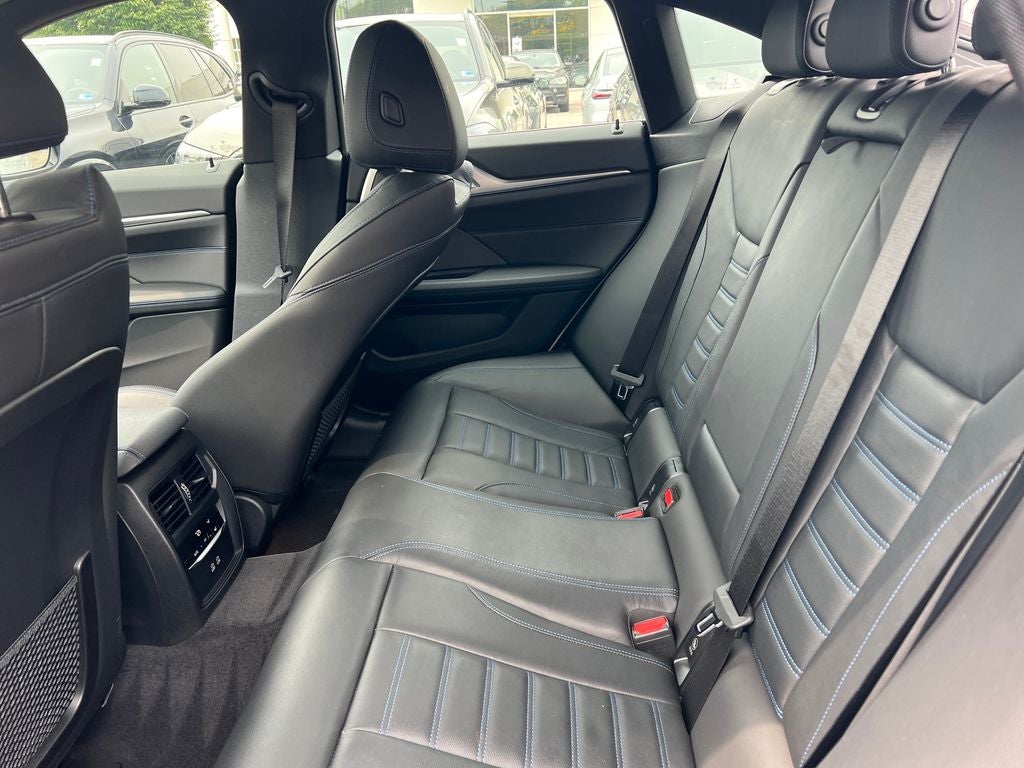 2023 BMW i4 M50