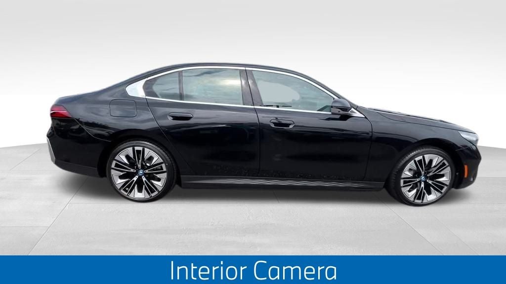 2025 BMW i5 eDrive40