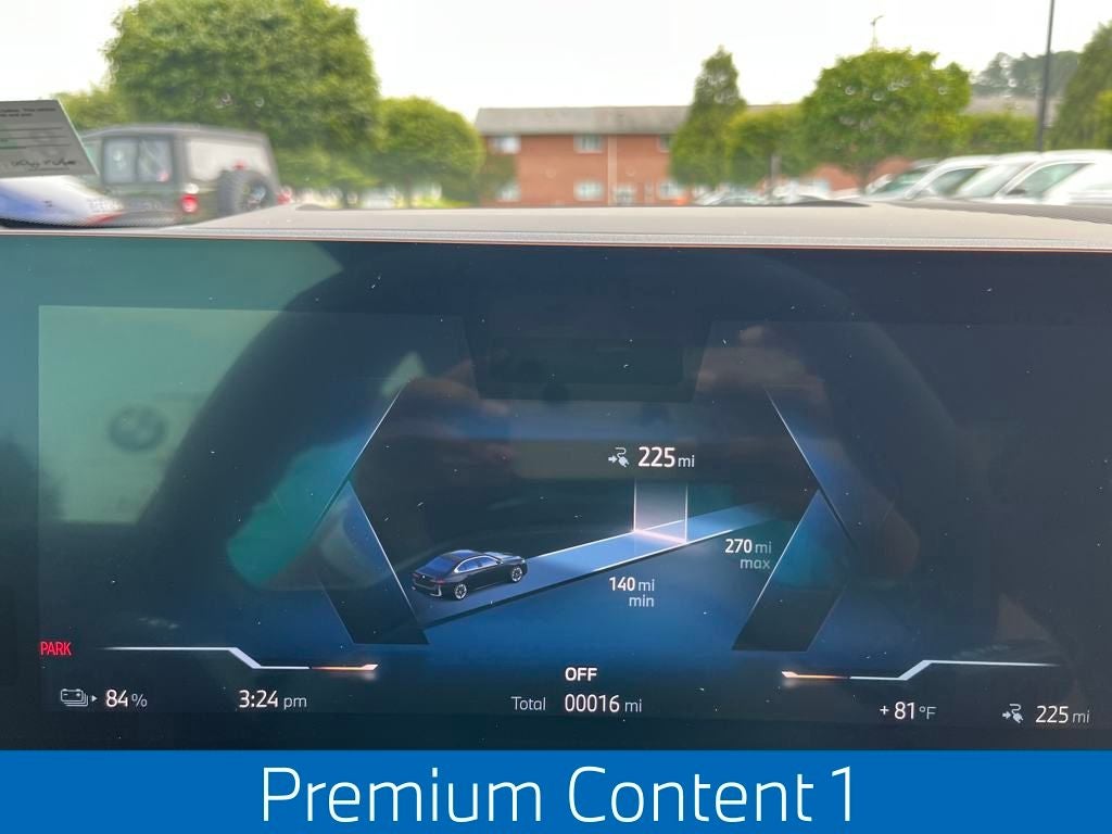 2025 BMW i5 eDrive40