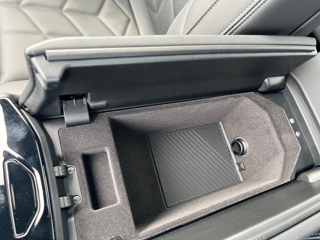 2025 BMW i5 eDrive40