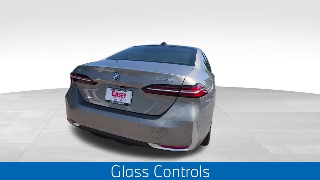 2025 BMW i5 eDrive40