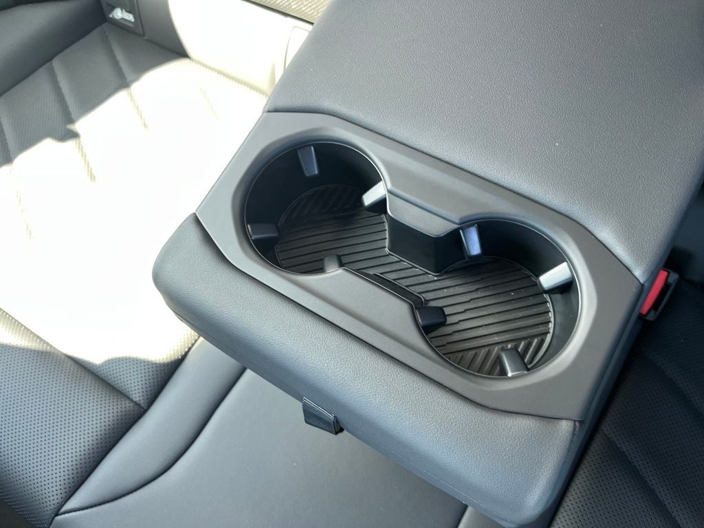 2025 BMW i5 eDrive40