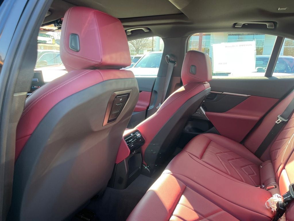 2024 BMW i5 eDrive40