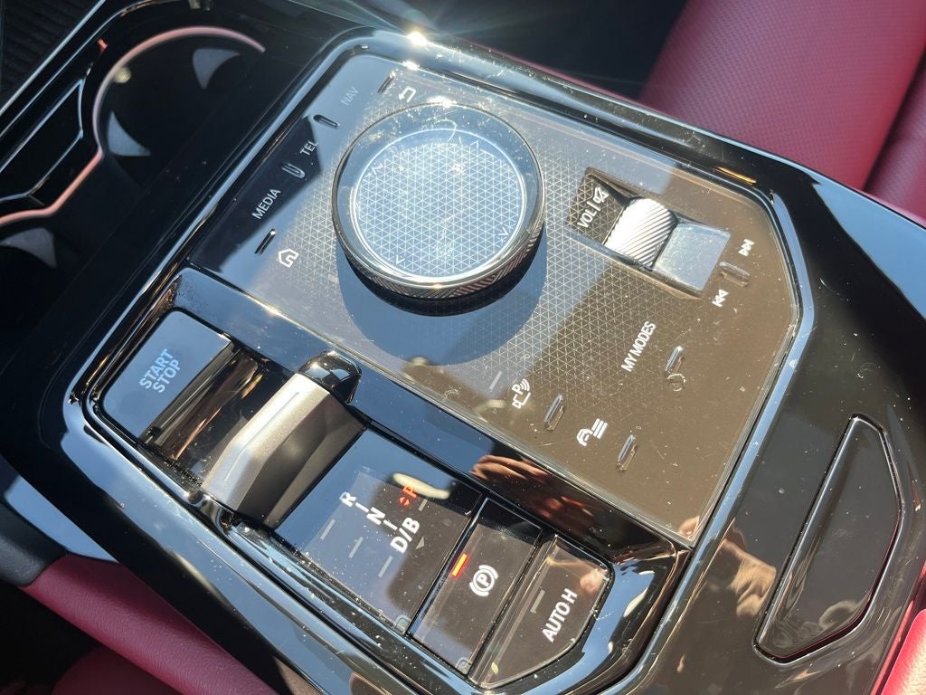 2024 BMW i5 eDrive40