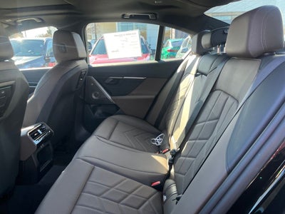 2024 BMW i5 eDrive40