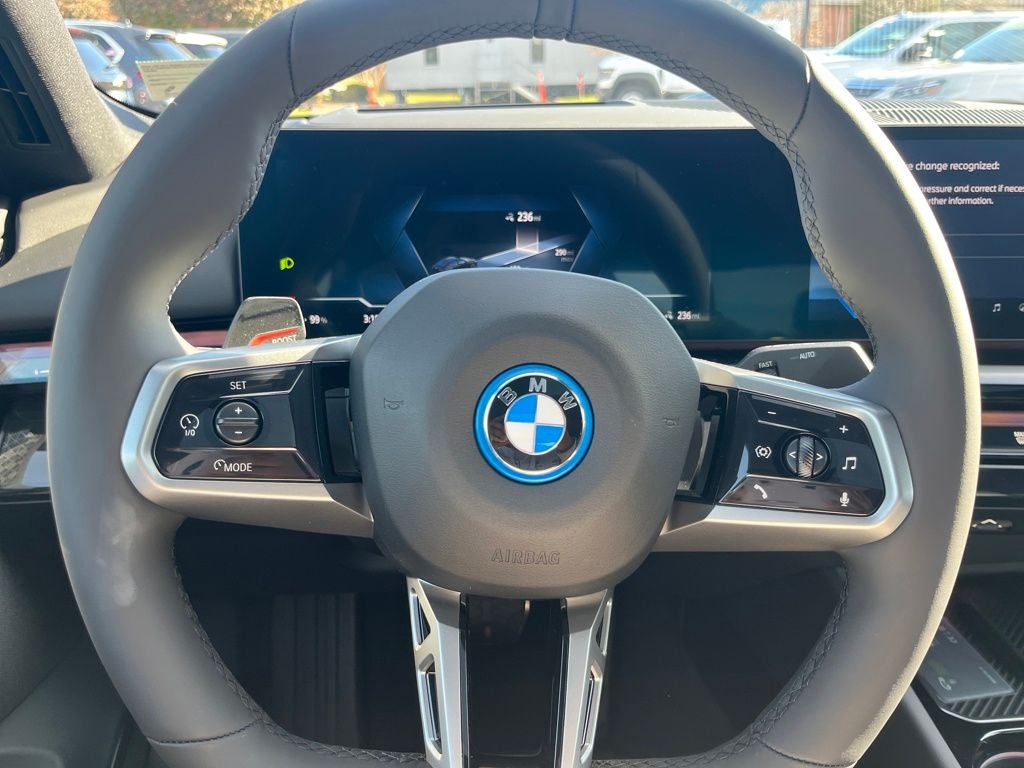 2026 BMW i5 xDrive40