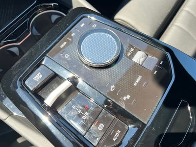 2026 BMW i5 xDrive40