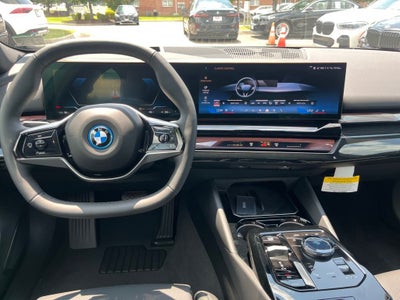 2026 BMW i5 xDrive40