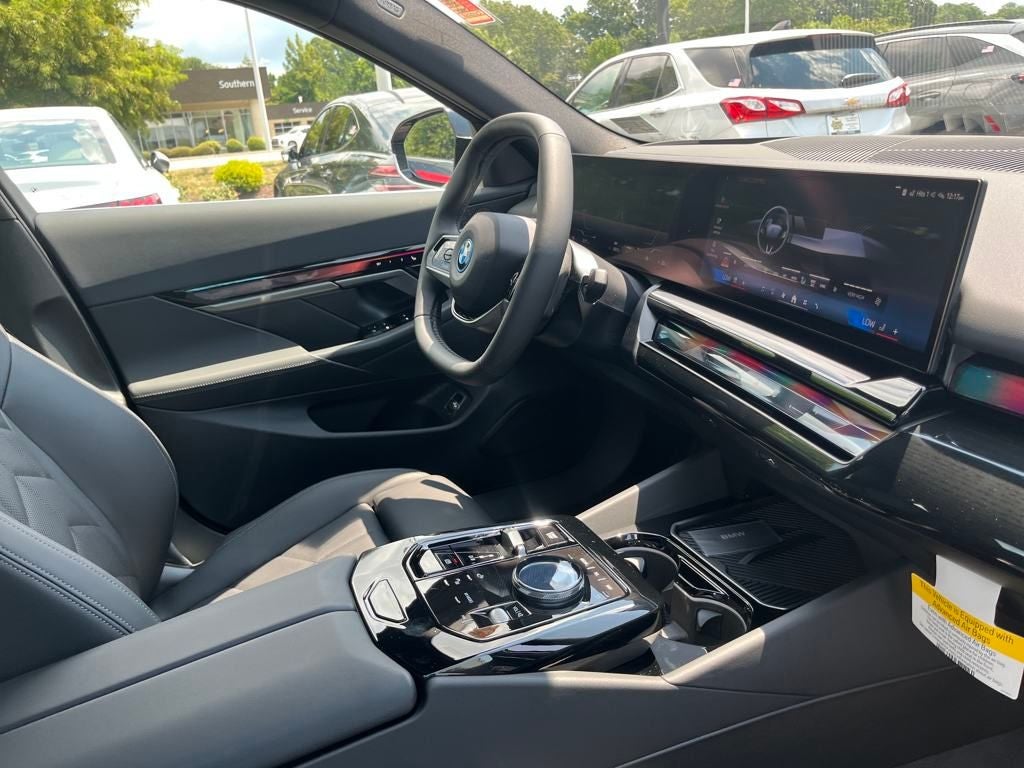 2026 BMW i5 xDrive40