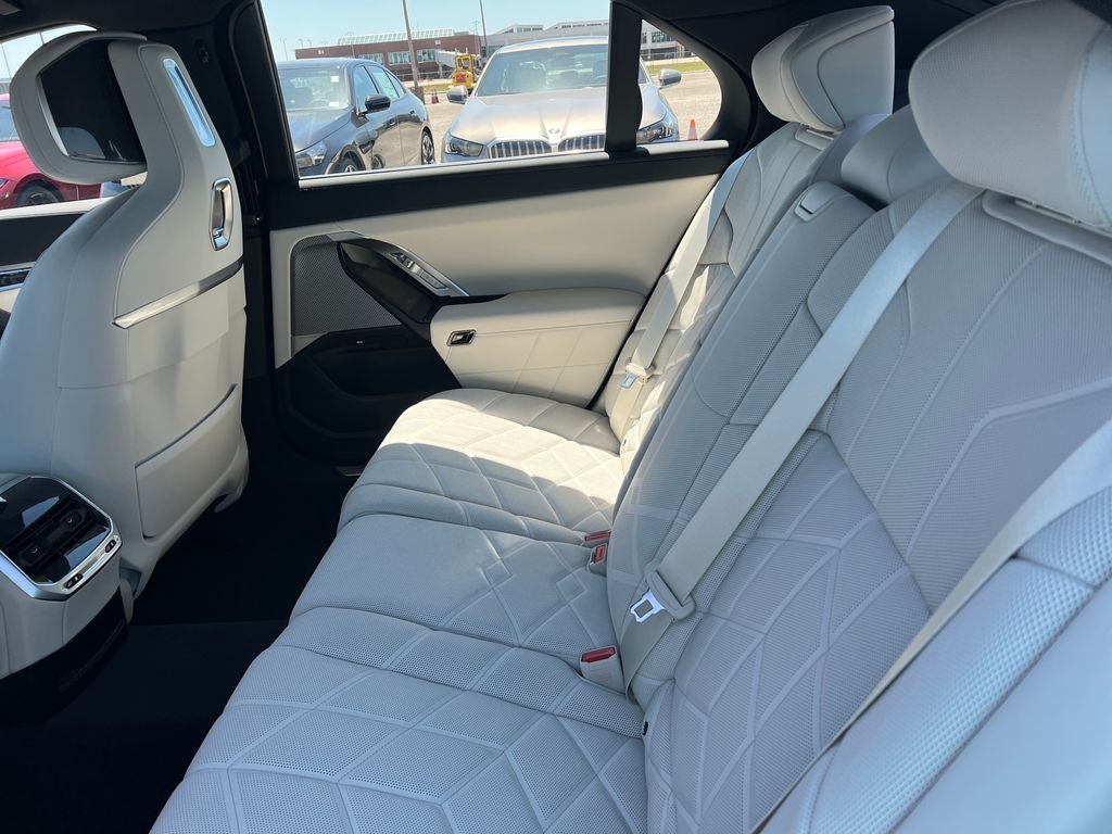 2026 BMW i7 eDrive50