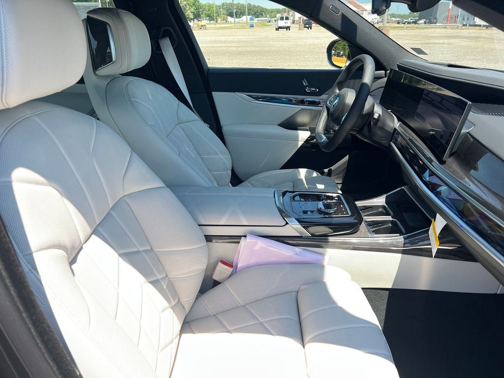 2026 BMW i7 eDrive50
