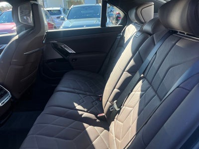 2024 BMW i7 eDrive50