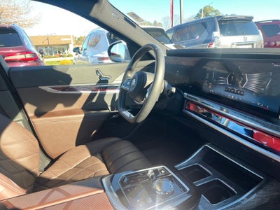 2024 BMW i7 eDrive50