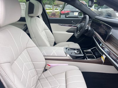 2026 BMW i7 eDrive50