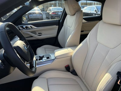 2025 BMW i4 xDrive40