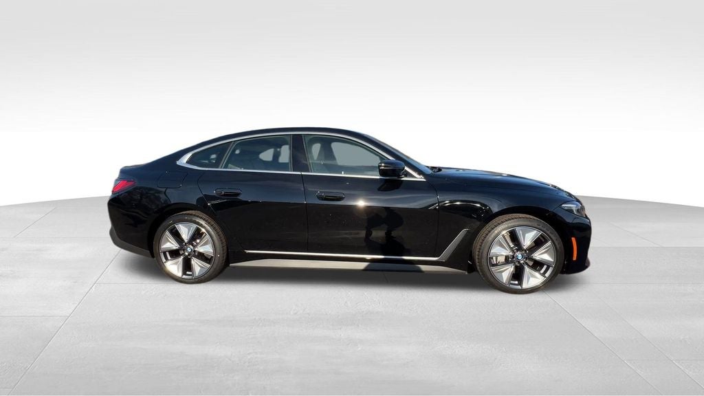 2025 BMW i4 xDrive40