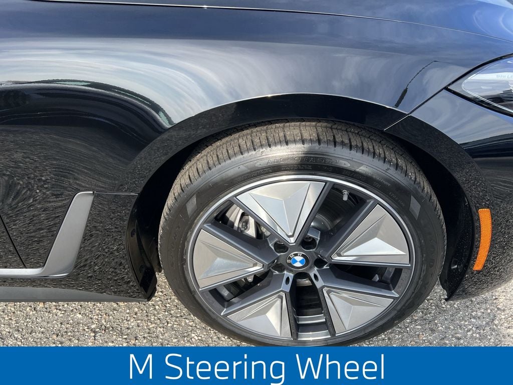 2025 BMW i4 xDrive40