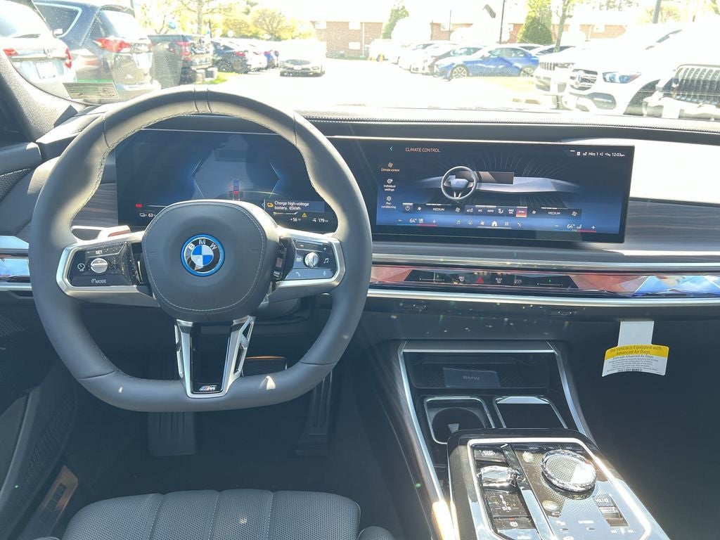 2025 BMW i7 xDrive60