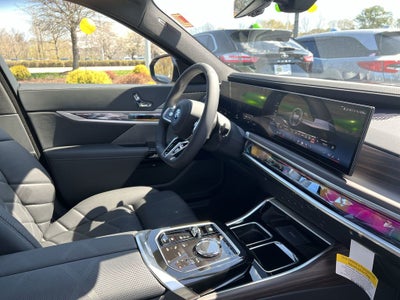 2025 BMW i7 xDrive60